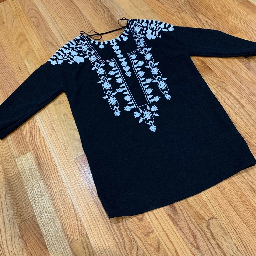 Zara embroidery dress